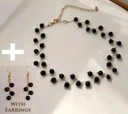 Zig Zag Black Choker With Earrings for girls