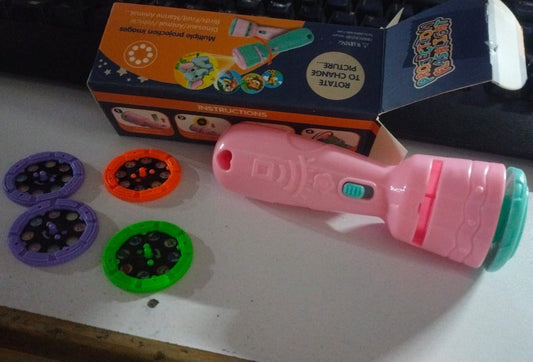 Children’s Slide Projector Torch With 4 Reels | Dinosaur & Animal Patterns | Bedtime Night Light | Educational Toy